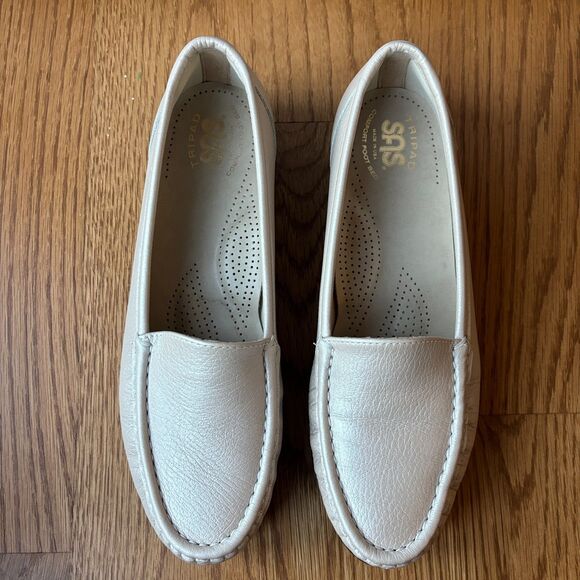 SAS Simplify Leather Loafer Slip On Women's 8.5M Pearl Bone Shoe Casual Comfort - Picture 2 of 8